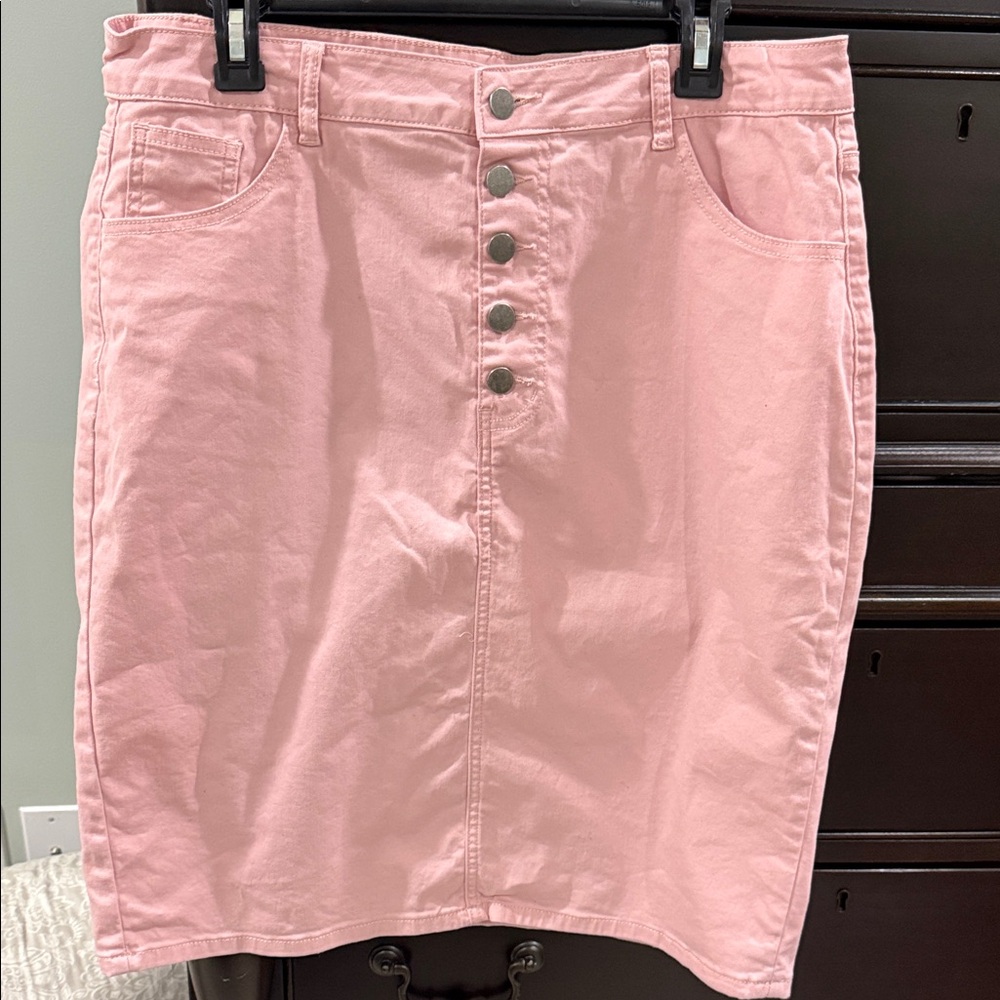 Jade Mackenzie skirt